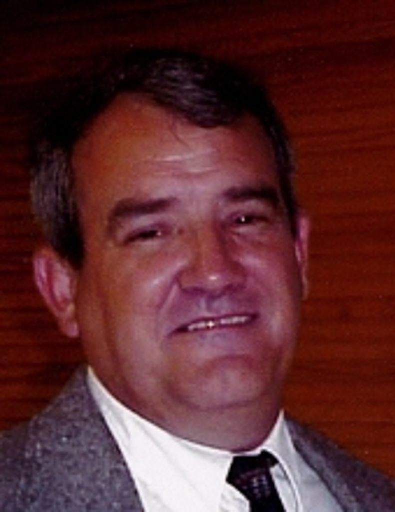 Roy G Farmer