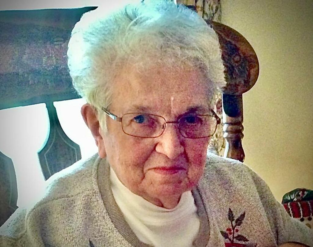 Dorothea J Snyder