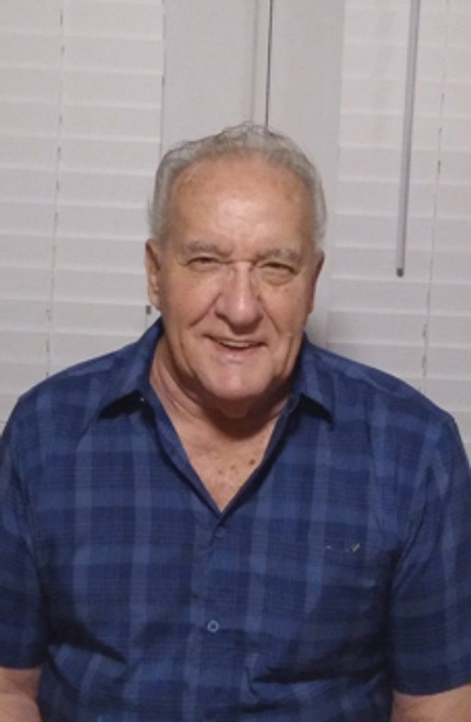 Stanley J. Hewitt Profile Photo