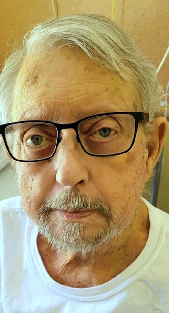 Barry Lewis Profile Photo