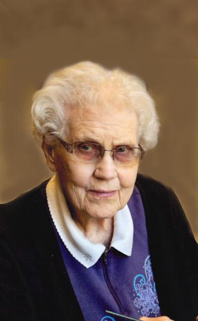 Evelyn Lucille Whirledge