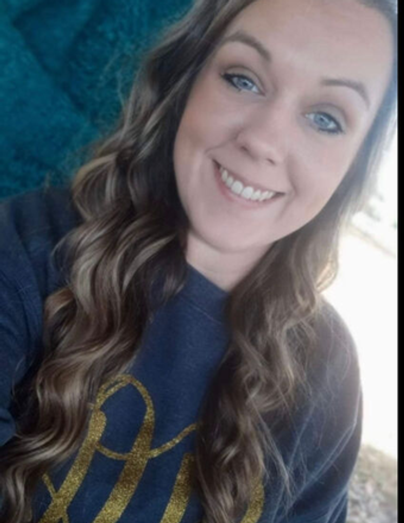 Ashley Rebecca Ussery Profile Photo