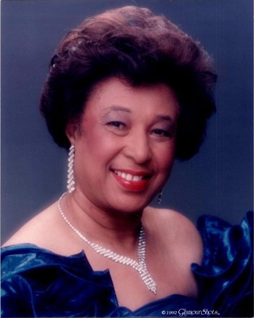 Rosa G Lewis