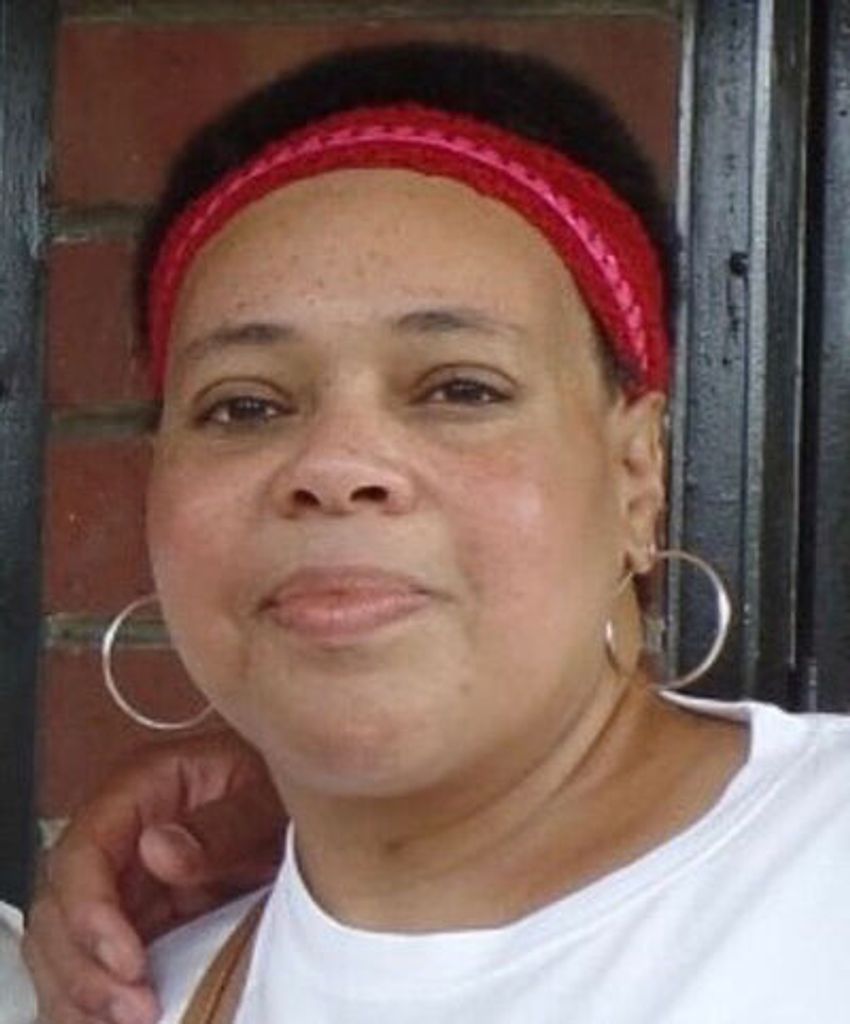 Ms Georgette Leona Hale Profile Photo