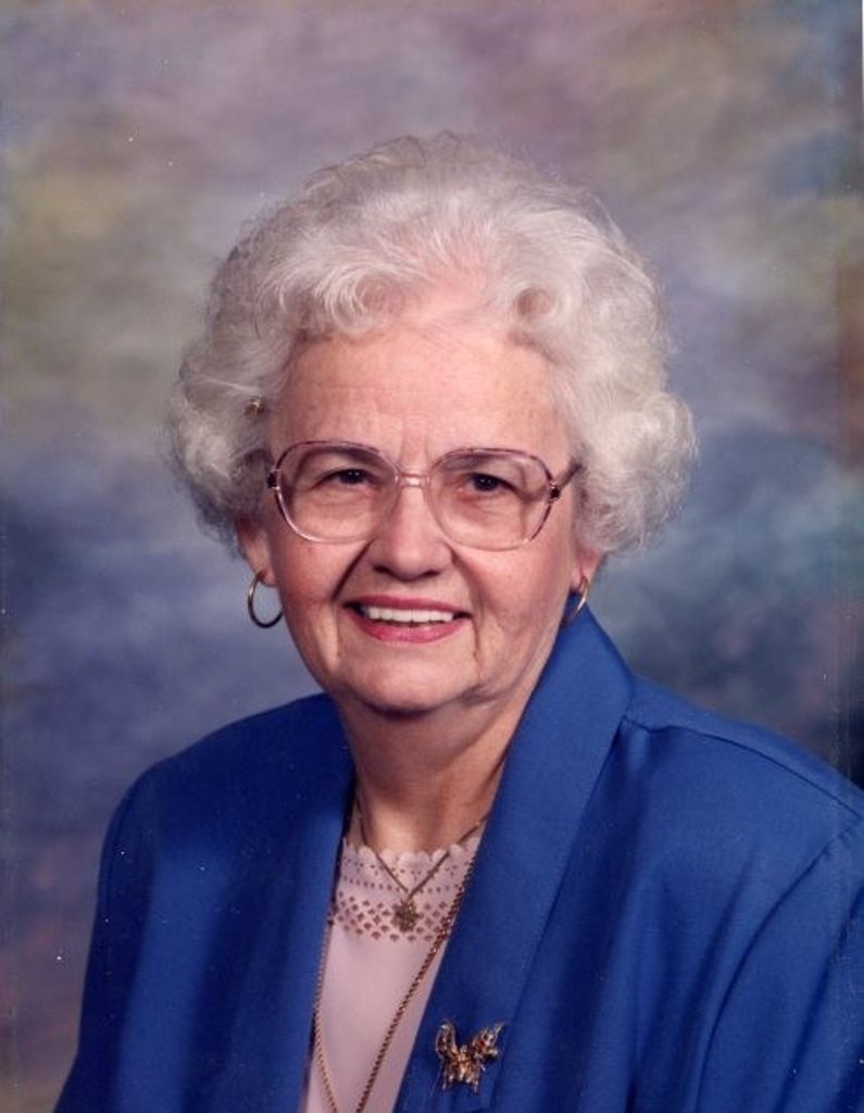 Laura Adams