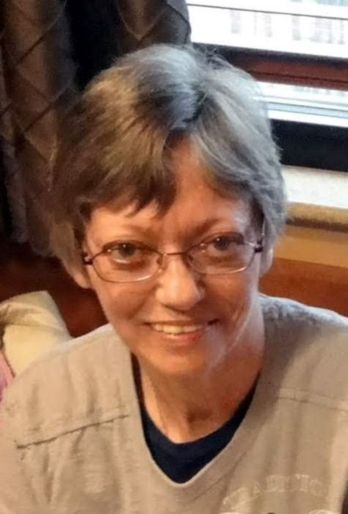 Rhonda Lynn Russell