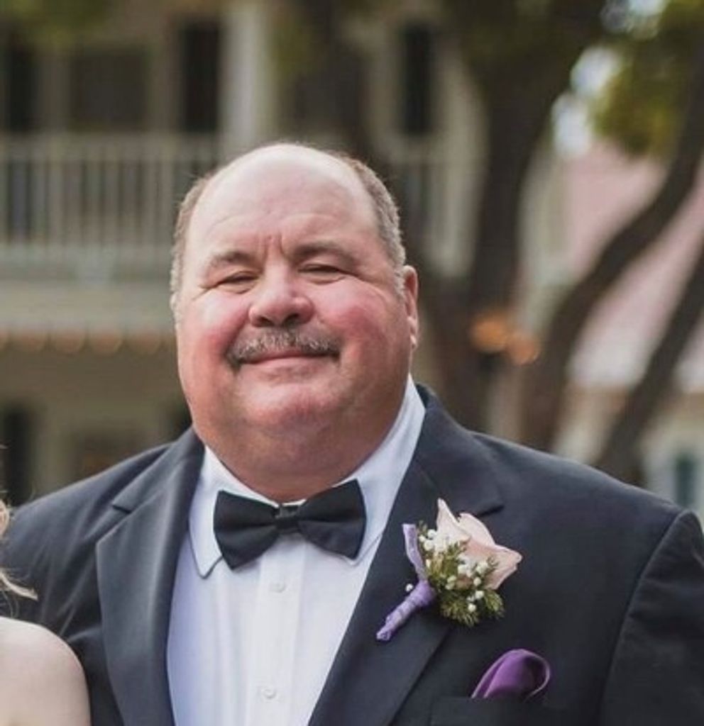 Michael Dean Gillett Profile Photo
