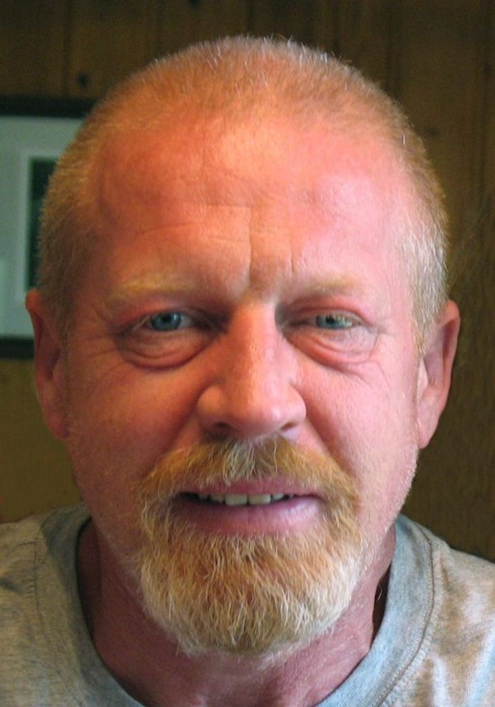 Randall James Linquist Profile Photo
