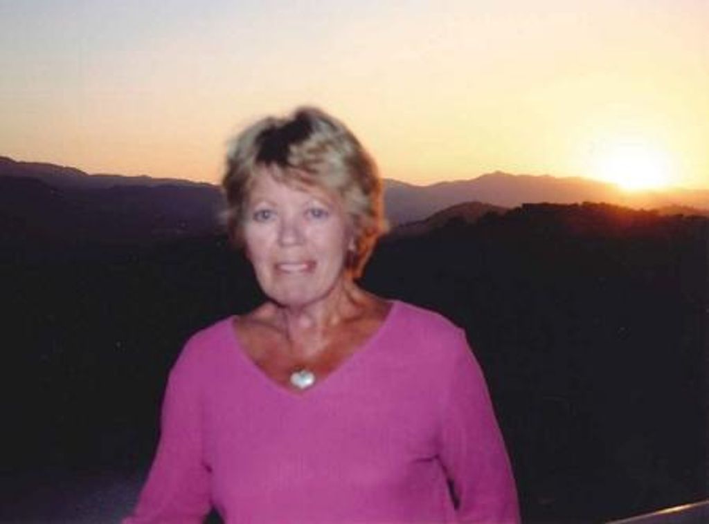 Elaine  Mackenzie Wulf