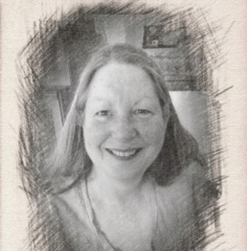 Esther Lewis Profile Photo