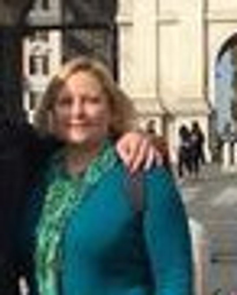 Deanna Roubik Profile Photo