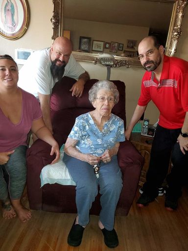Clorinda Maria Gonzales photo gallery thumbnail 11 of 90