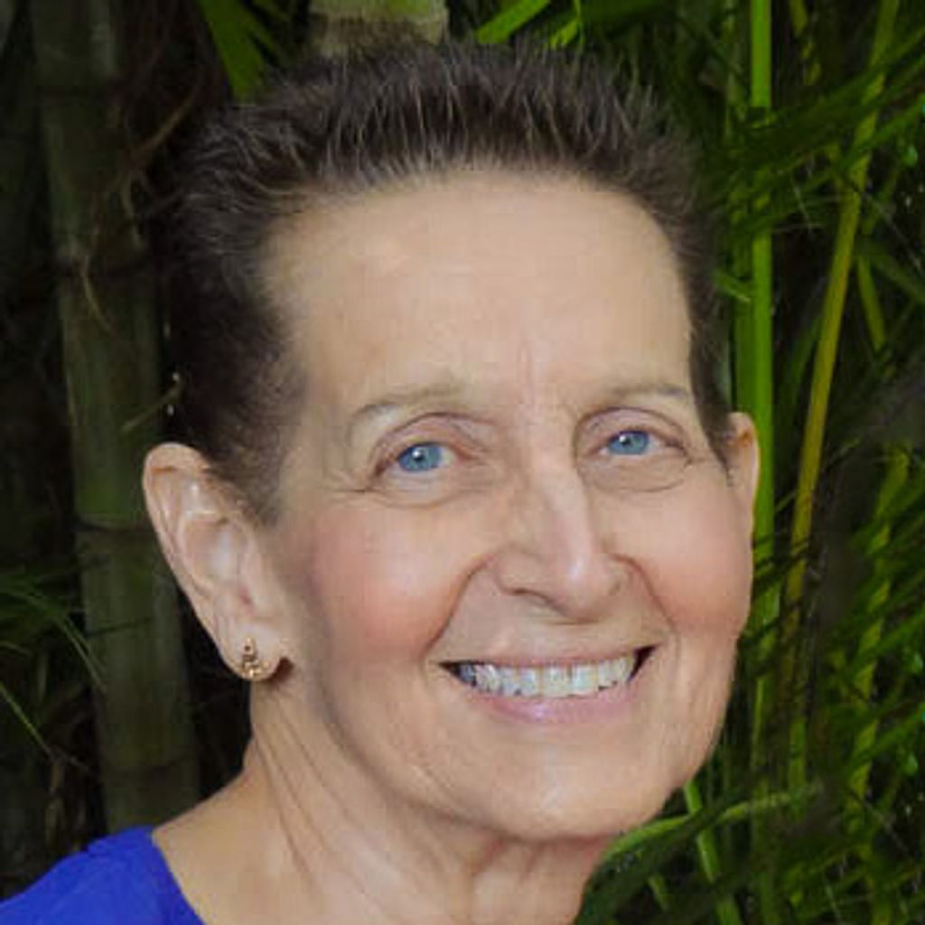Carolyn Ann (Somsak)  Hazard Profile Photo