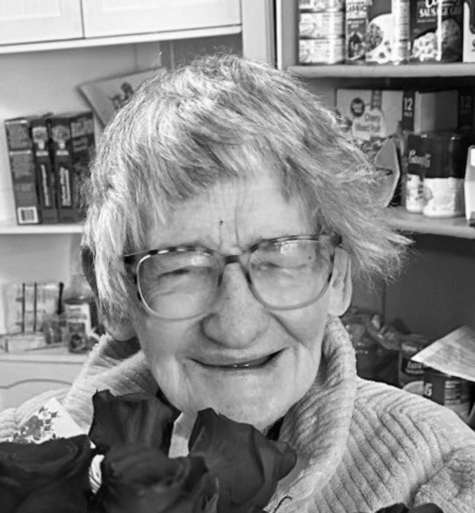 Caroline Rosann Hooper Profile Photo