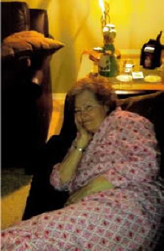 Barbara Paul photo gallery thumbnail 7 of 71
