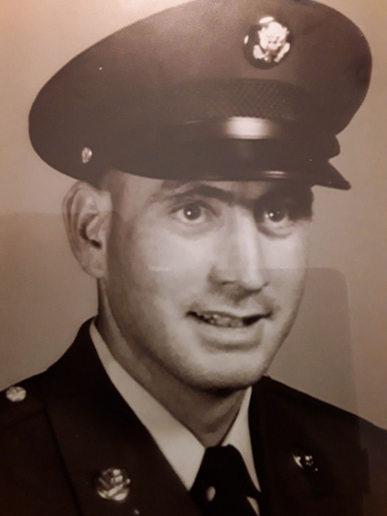 Robert Delaney Profile Photo