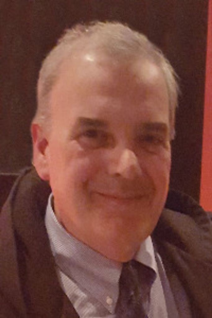 Robert J. Medeiros