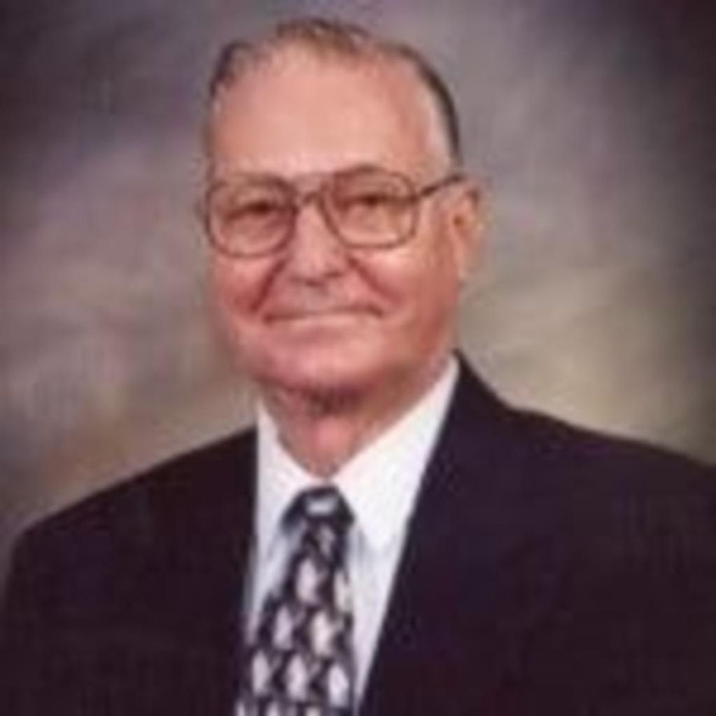 Cdr. B. Helms,