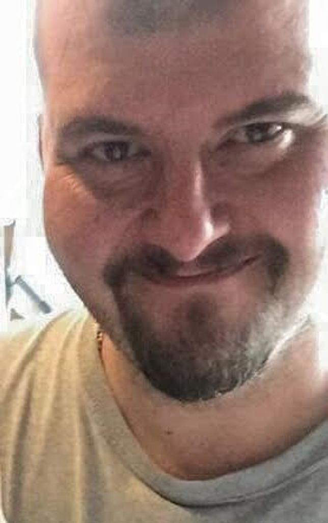 Daniel Fry Profile Photo
