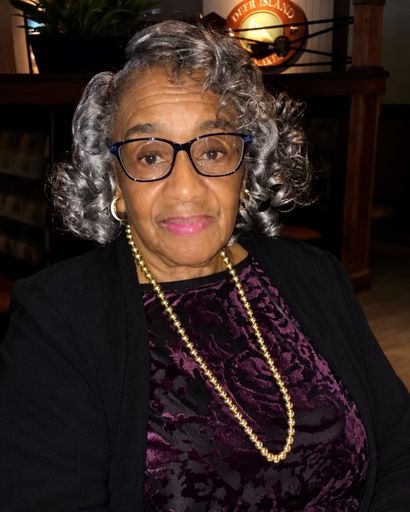 Ollie Vera Robinson's obituary image