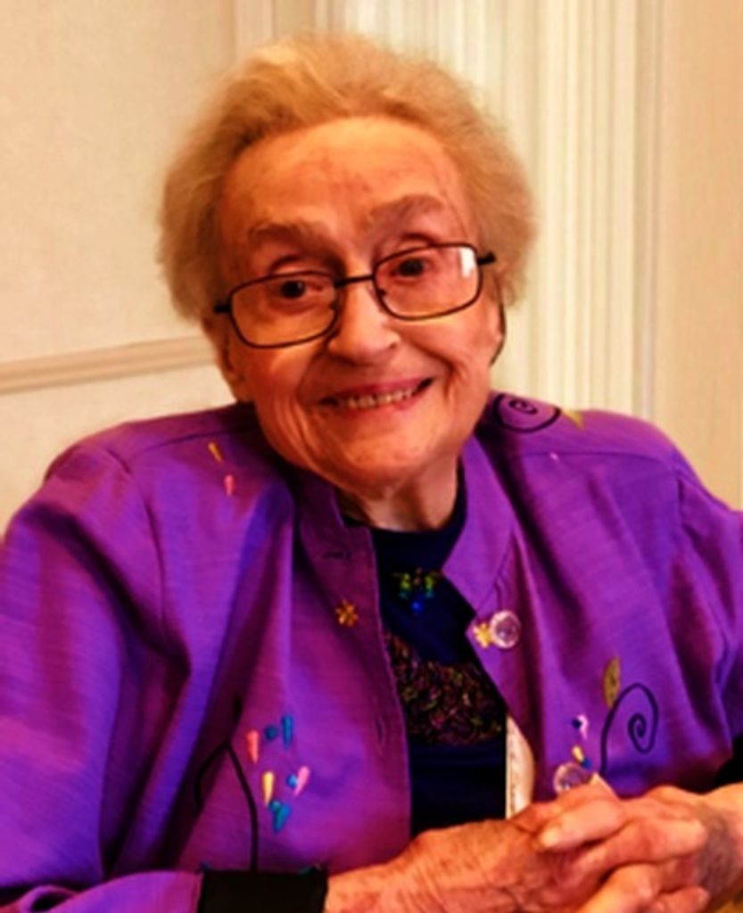 Oma Salyer Childress Profile Photo