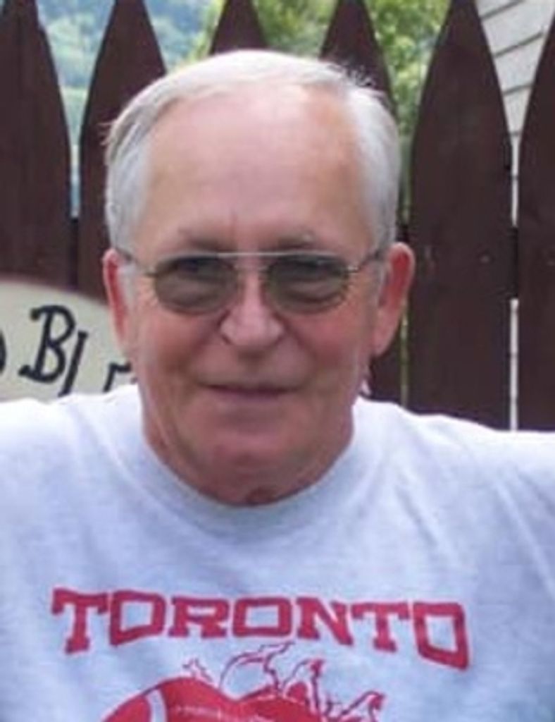 Bruce W. Barcus Profile Photo