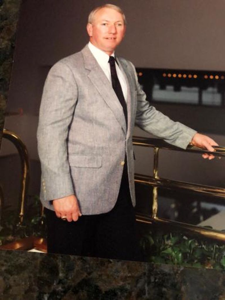 Thomas Alvin Faulk Profile Photo
