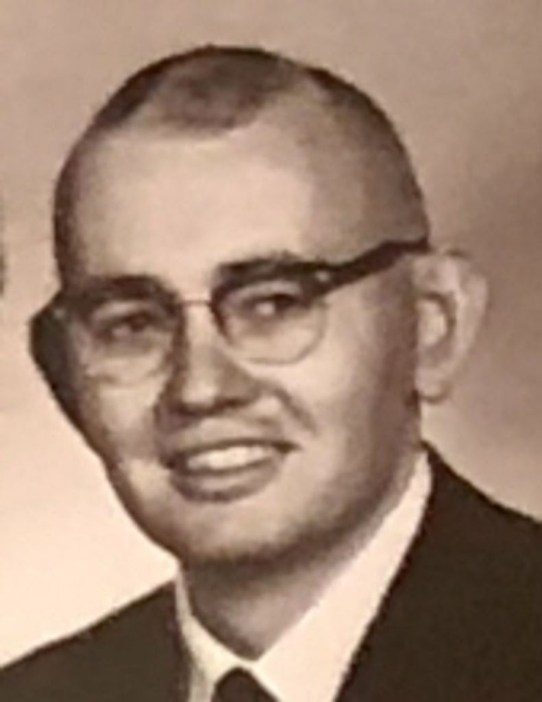 Warren Guy Wilson Profile Photo