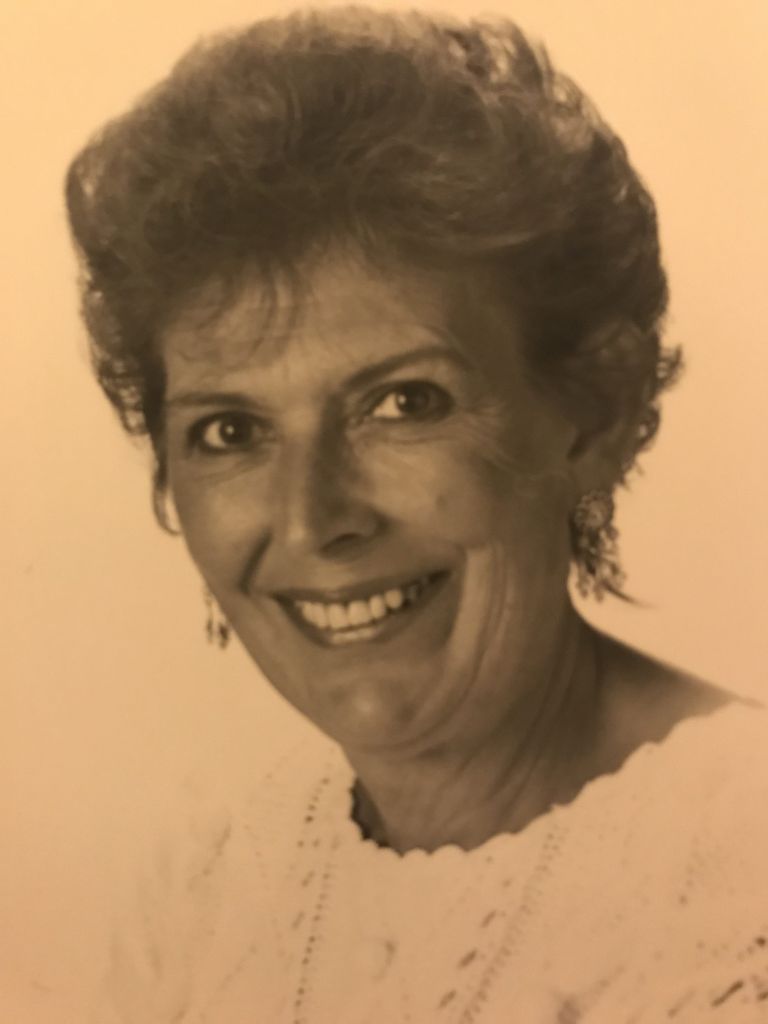 Donna  M White