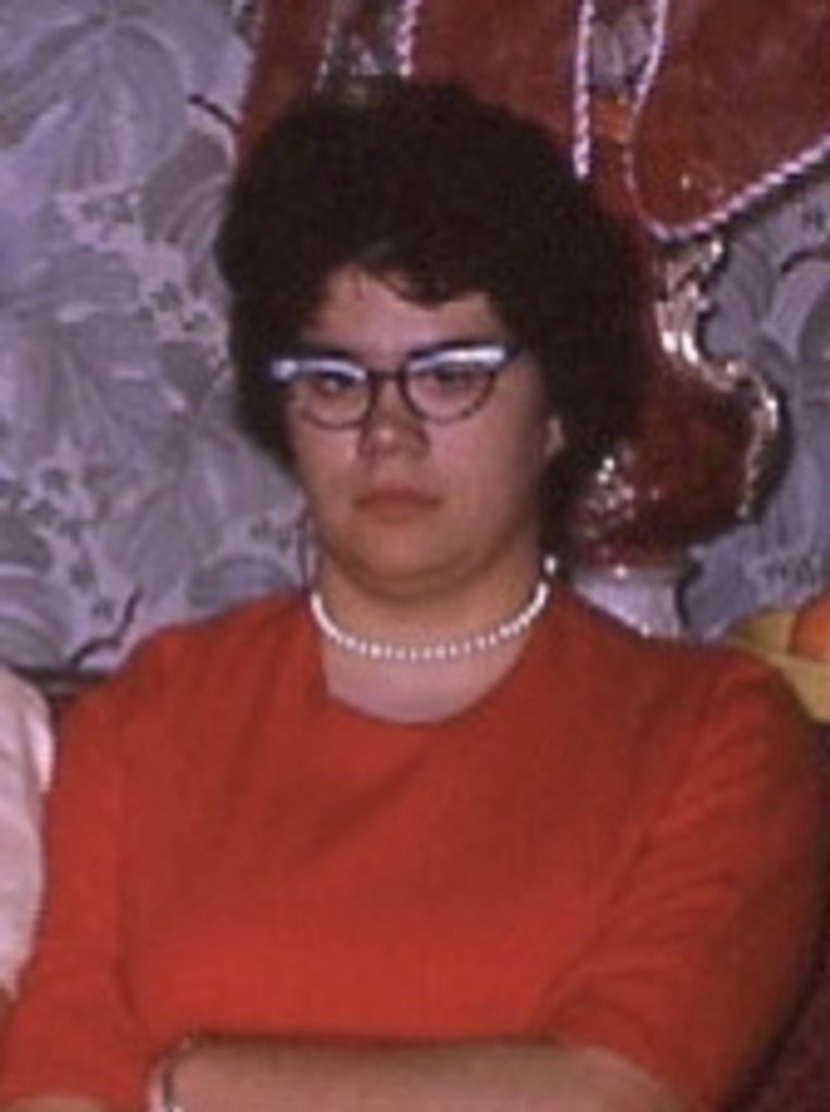Delores Deer Profile Photo