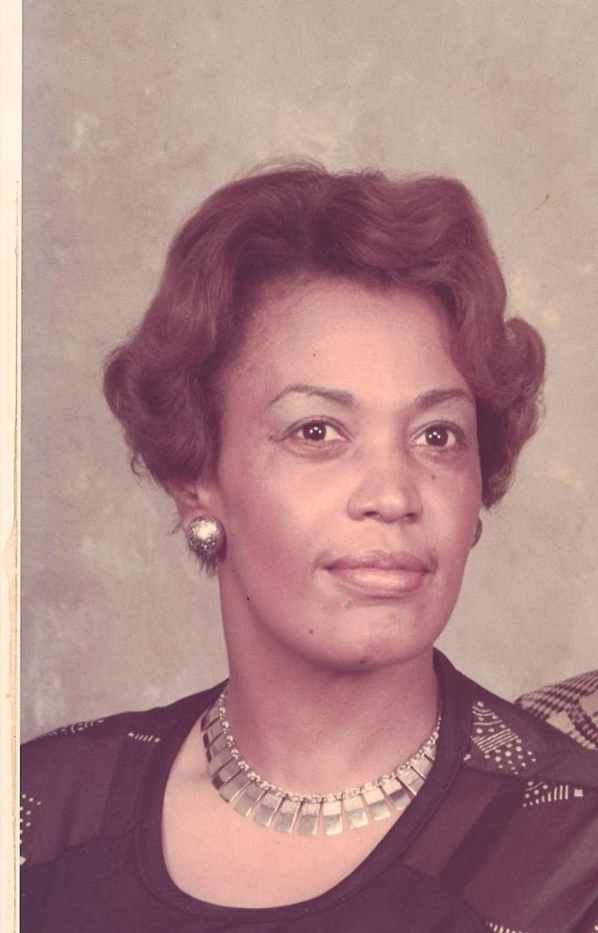 Celestine Snell Profile Photo