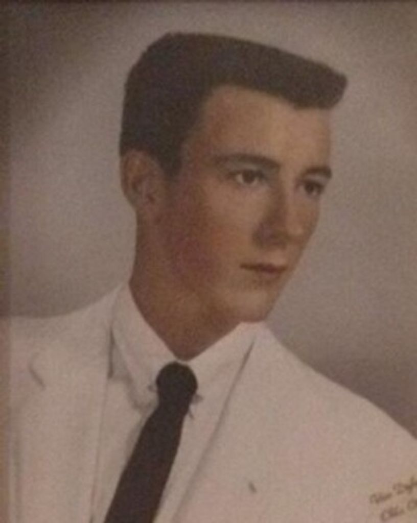 Robert Newton Favors Profile Photo