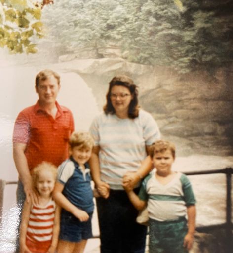 Gordon Sizemore photo gallery thumbnail 93 of 149