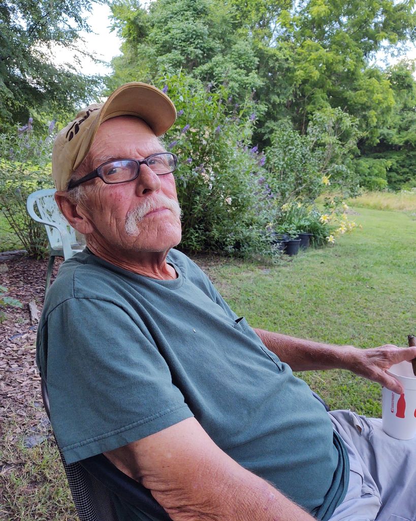 Robert Eugene Fox Profile Photo
