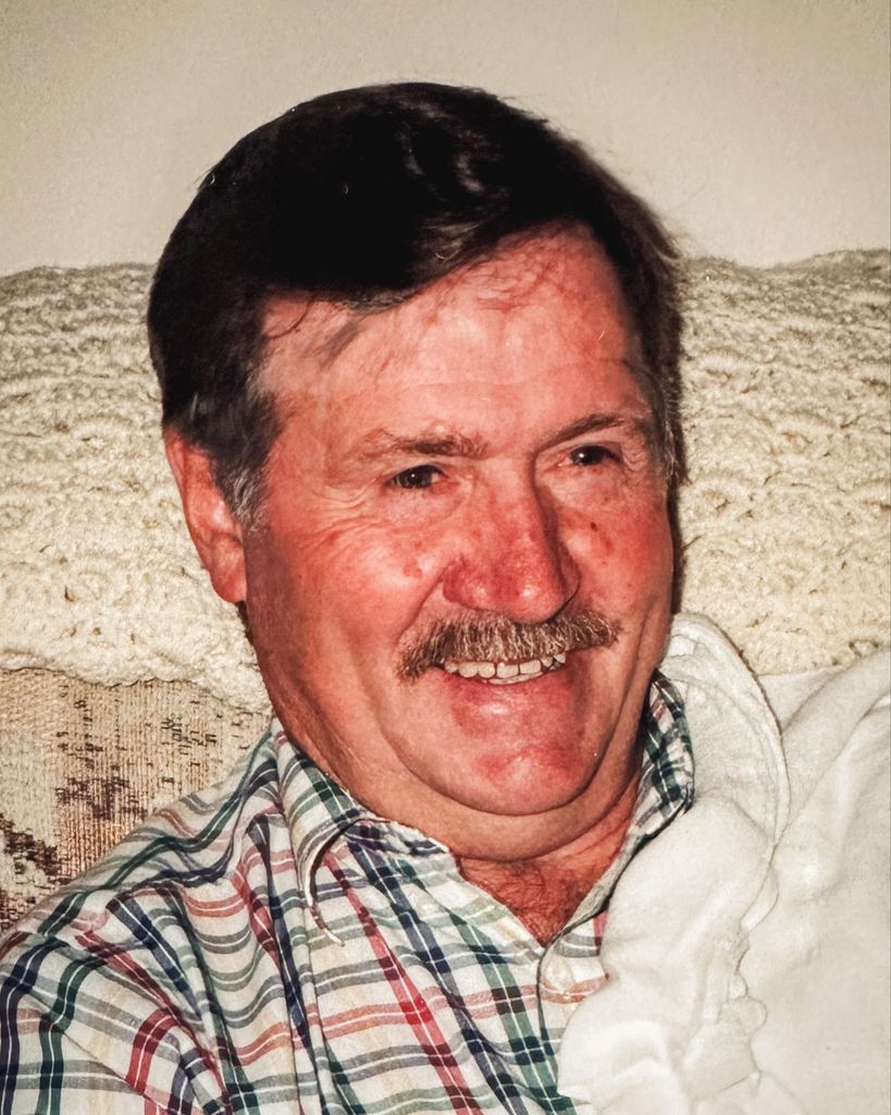 Robert Ellis Dye Profile Photo