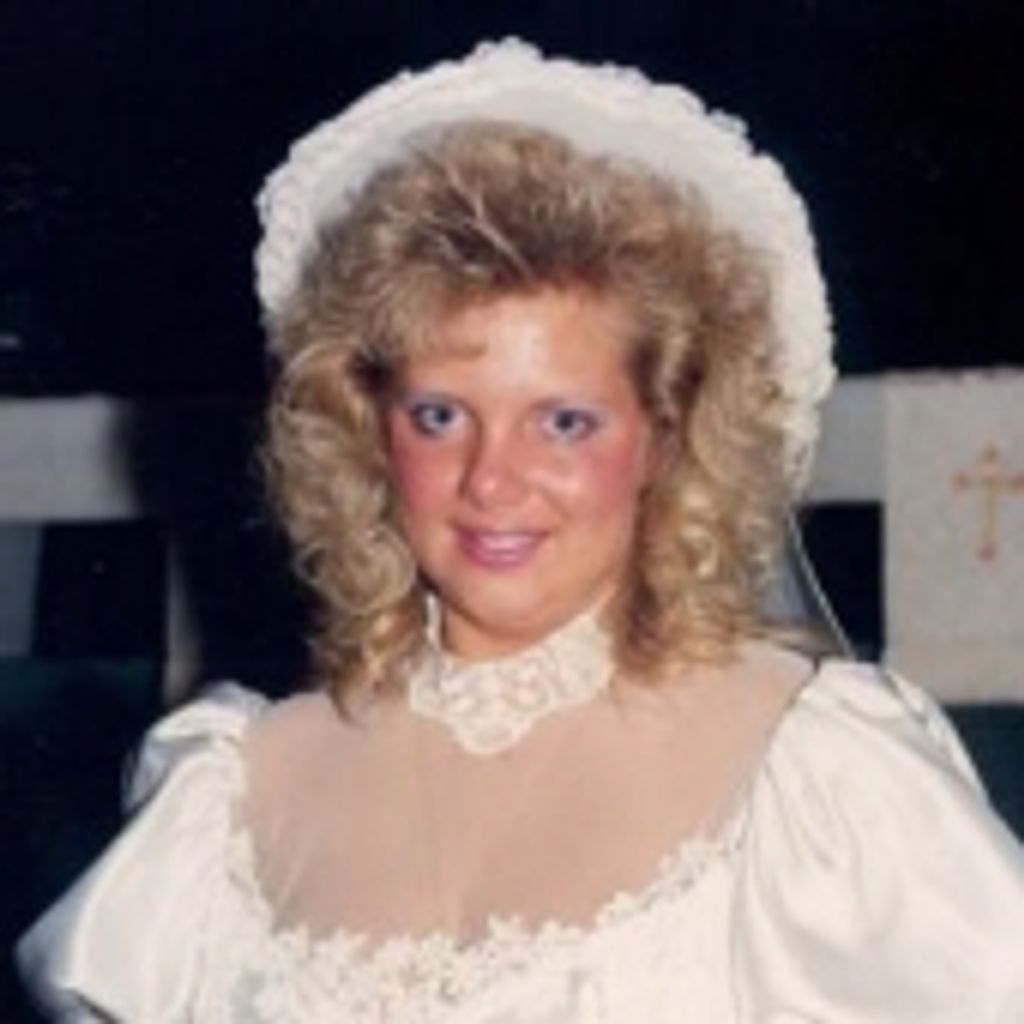 Theresa "Tracy" Shelkey Decheney