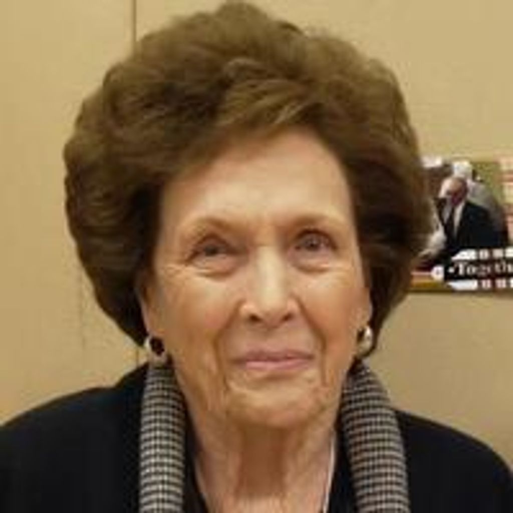 Lorna C Shippen