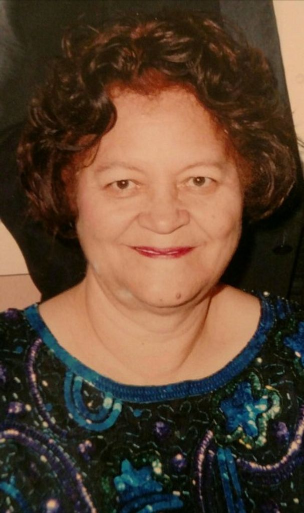 Claytease (Cotten)  Hull