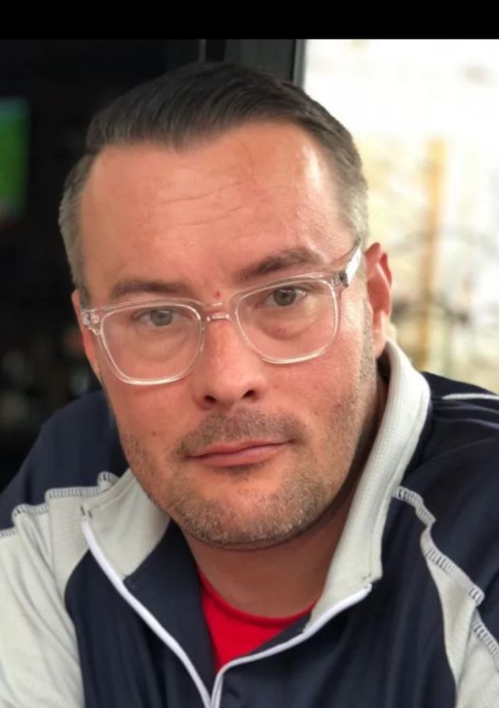 Robert Terris John East Profile Photo