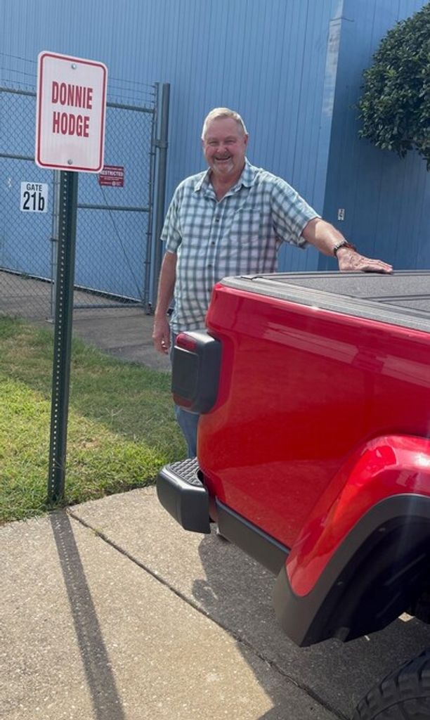 Donald "Donnie" Wayne Davis Hodge