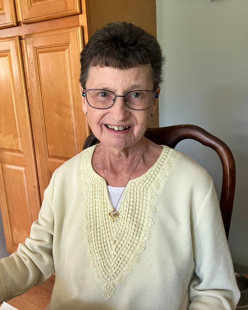 Kay Courtemanche Profile Photo