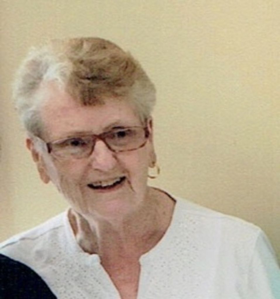 Lola Yvonne Burgess Profile Photo
