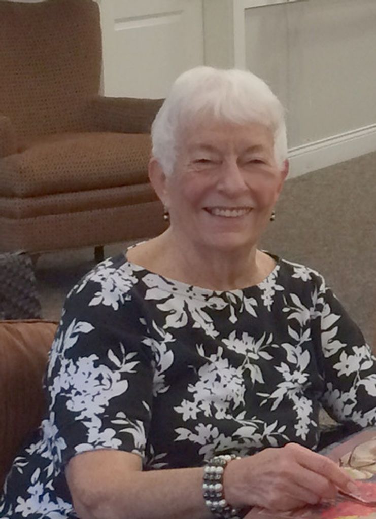 Lois Rose Johnson Profile Photo