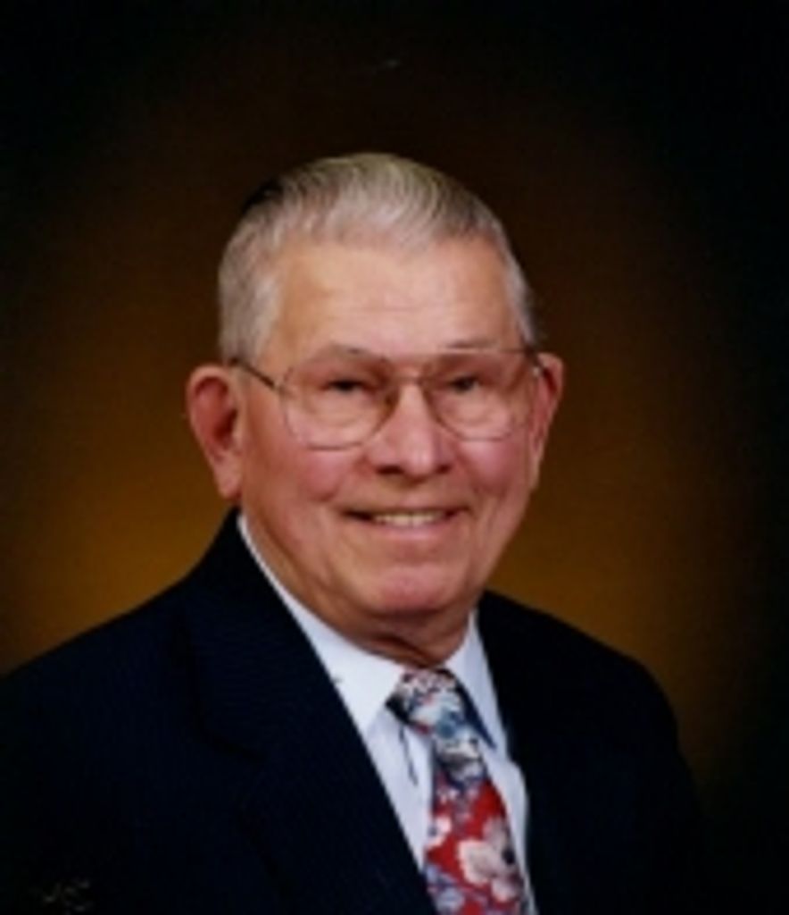 Robert E.  Rube Eernisse