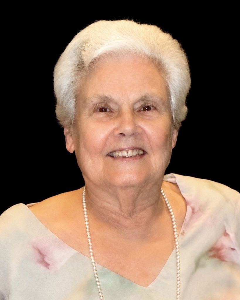 Virginia (Ginny) Eckert-Hassinger Profile Photo