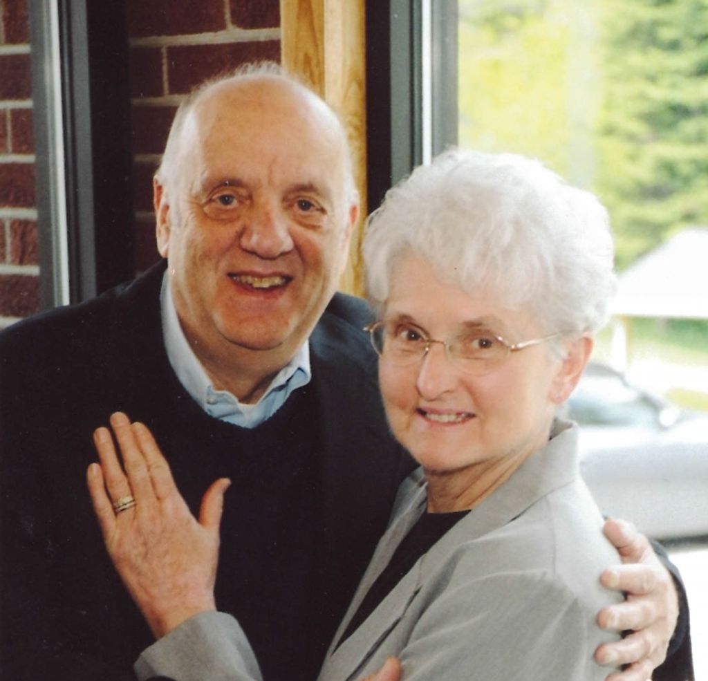 Joanne (Pillar)  Suffoletta Profile Photo