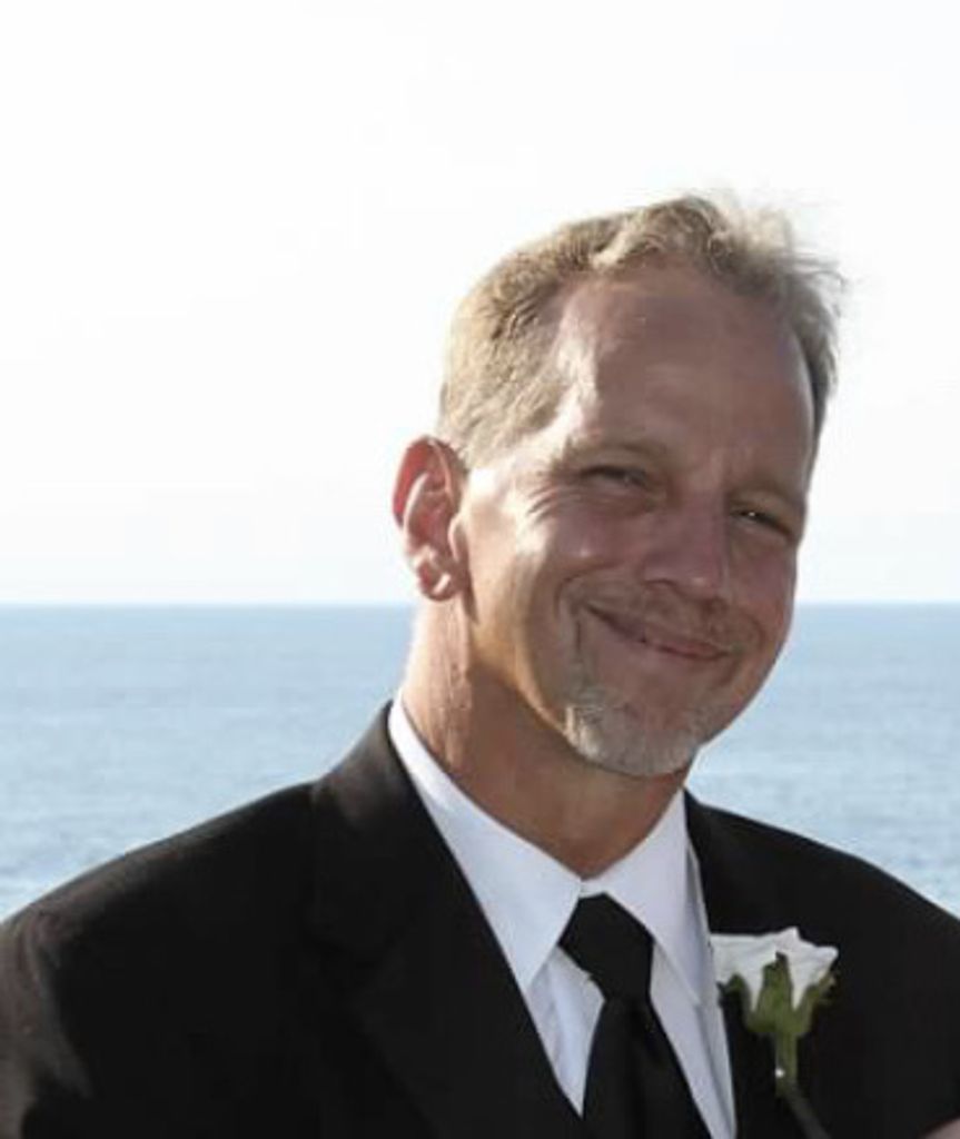Paul J. Ruffo Profile Photo