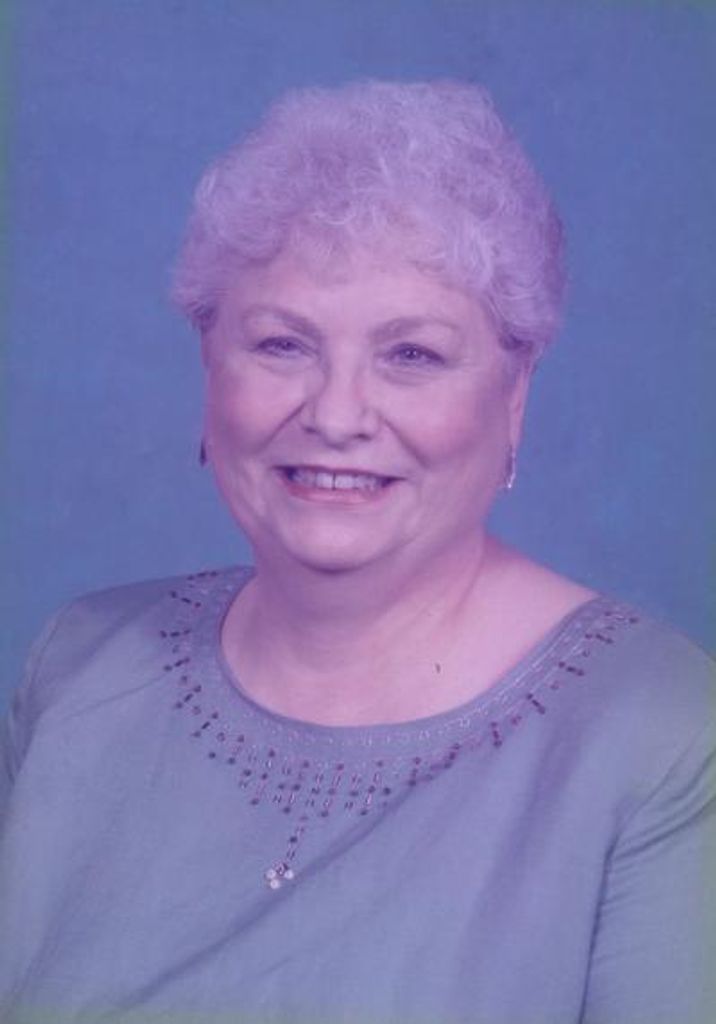 Flora Mai Bell Profile Photo