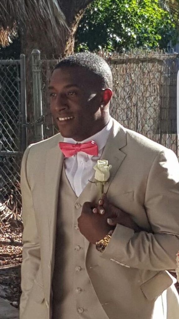 Alexander Moore Profile Photo