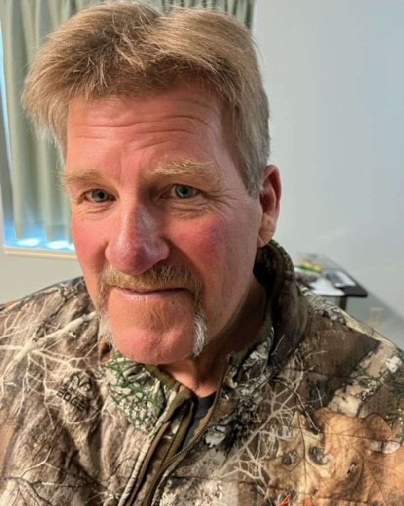 Marc Erickson Profile Photo